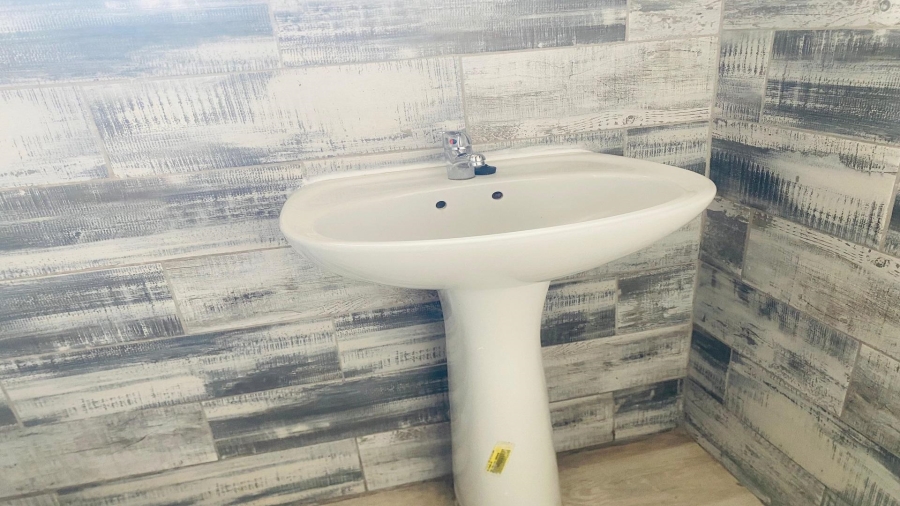 6 Bedroom Property for Sale in Zamdela Free State